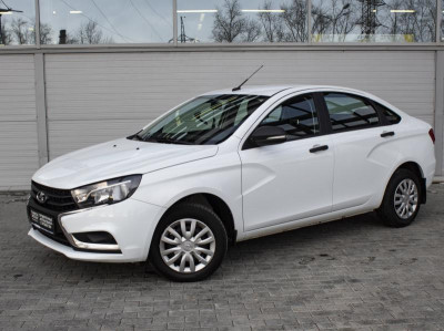 LADA Vesta 1.6 AMT (106 л. с.)