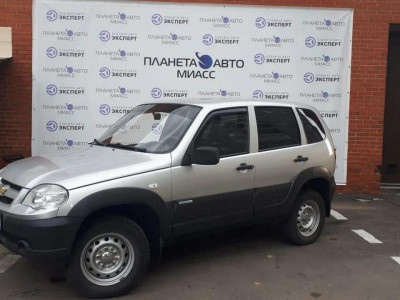 Chevrolet niva Niva 1.7 MT (79,6 л. с.)