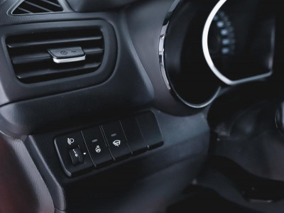 Kia Rio 1.6 AT (123 л. с.)