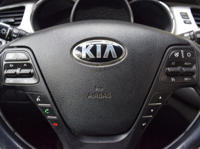 Kia Ceed 1.6 AT (129 л. с.)