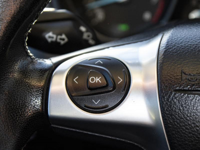 Ford Focus 1.6 PowerShift (105 л. с.)