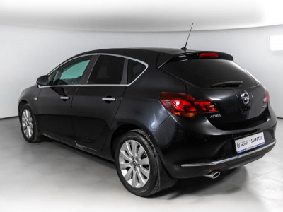 Opel Astra 1.6 Turbo AT (180 л. с.)