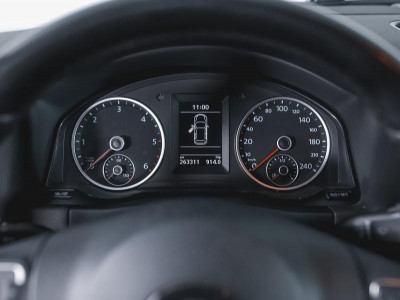 Volkswagen Tiguan 2.0 TDI 4Motion AT (140 л. с.)