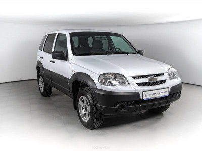 Chevrolet niva Niva 1.7 MT (79,6 л. с.)
