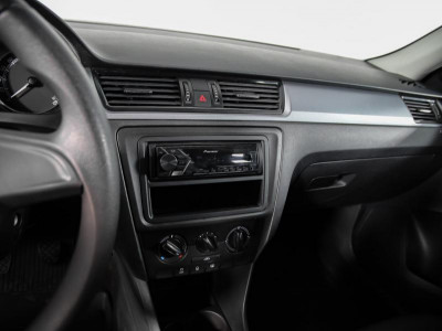 ŠKODA Rapid 1.6 MT (90 л. с.)