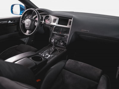 Audi Q7 4.2 AT (350 л.с.) 4WD