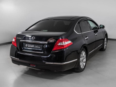 Nissan Teana 3.5 Xtronic (249 л. с.)