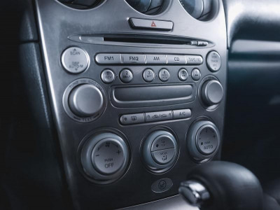 Mazda 6 2.0 AT (141 л. с.)