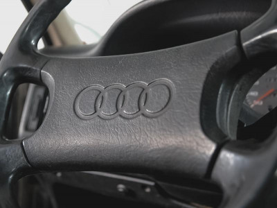 Audi 80 1.8 MT (75 л.с.) бензин