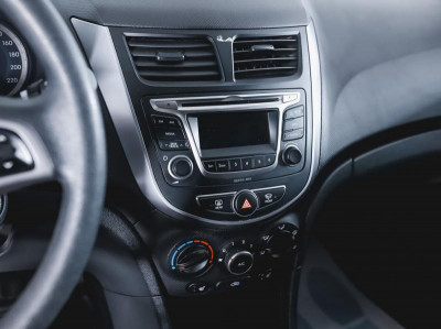 Hyundai Solaris 1.6 MT (123 л. с.)