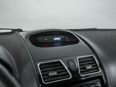 Geely Emgrand EC7 1.8 MT (126 л. с.)