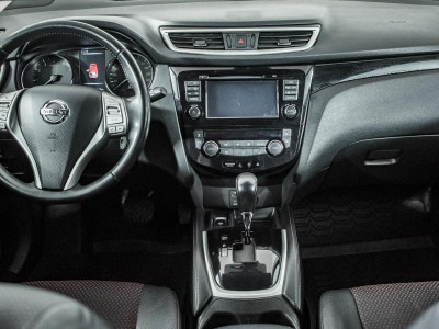 Nissan Qashqai 2.0 CVT AWD (144 л. с.)