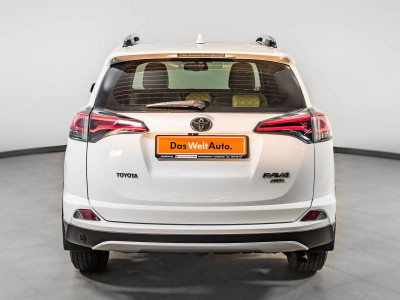 Toyota RAV4 2.0 MT (151 л.с.) 4WD