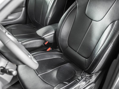 Renault Kaptur 1.6 MT (114 л. с.)