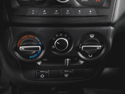 LADA Новая Granta седан 1.6 MT 8кл (87 л. с.)