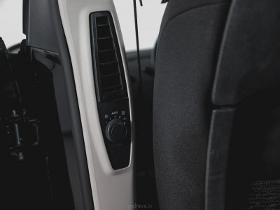 Citroen C4 Picasso 1.6 AT (150 л.с.)