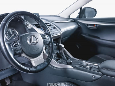 Lexus NX 200 2.0 CVT (151 л.с.) 4WD
