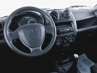 LADA Granta седан 1.6 MT 8кл (87 л. с.)