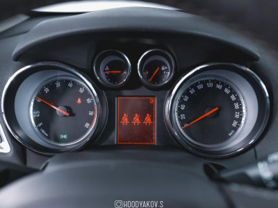 Opel Mokka 1.4 Turbo AT (140 л. с.)
