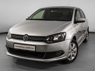 Volkswagen Polo 1.6 MT (105 л. с.)