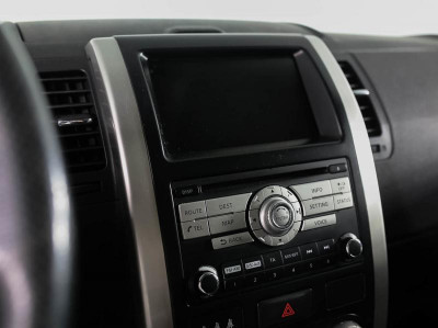 Nissan X-Trail 2.0 CVT AWD (141 л. с.)