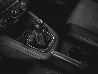 Volkswagen Jetta 1.4 TSI MT (122 л. с.)