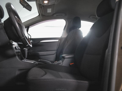 Citroen C4 1.6 VTi AT (120 л. с.)