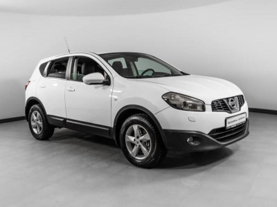 Nissan Qashqai 1.6 CVT (117 л. с.)