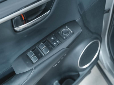 Lexus NX 200 CVT AWD (150 л.с.)