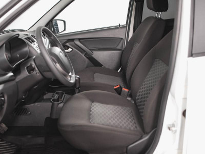 LADA Новая Granta седан 1.6 MT 8кл (87 л. с.)