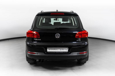 Volkswagen Tiguan 1.4 TSI BlueMotion MT (122 л. с.)