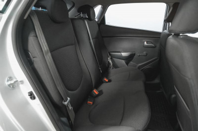 Kia Rio Хетчбэк 1.4 MT (107 л. с.)