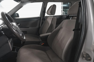 LADA Priora 1.6 MT 16 кл (Евро-3) (98 л. с.)