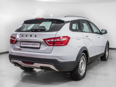 LADA Vesta 1.6 MT (106 л. с.)