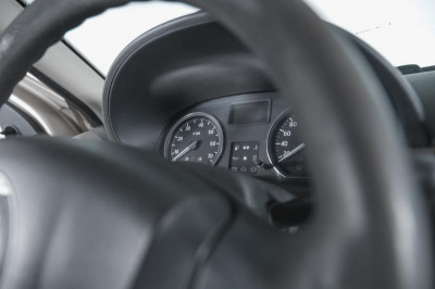 Renault Sandero 1.6 MT (84 л. с.)