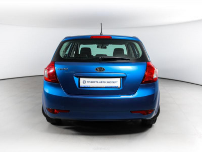 Kia Ceed 1.6 MT (126 л. с.)
