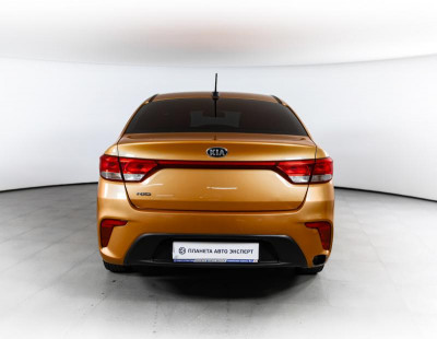 Kia Rio 1.6 MT (123 л. с.)