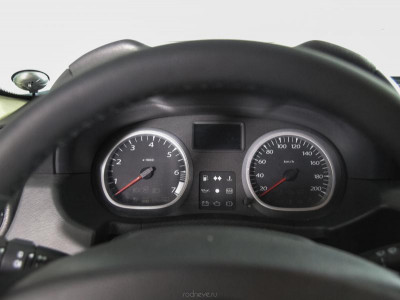 Renault Duster 1.6 MT 4x4 (102 л. с.)