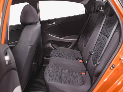 Hyundai Solaris 1.6 AT (123 л. с.)