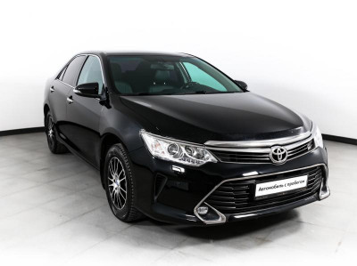 Toyota Camry 2.5 AT (181 л. с.)