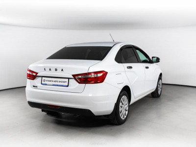 LADA Vesta 1.6 MT (106 л. с.)