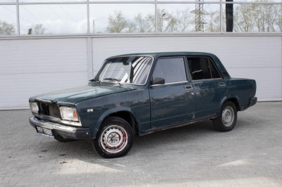 LADA 2107 1.6 MT 8 кл (Евро-3) (73 л. с.)