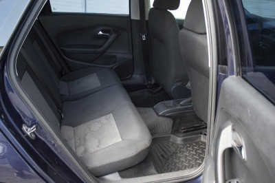 Volkswagen Polo 1.6 MT (105 л. с.)