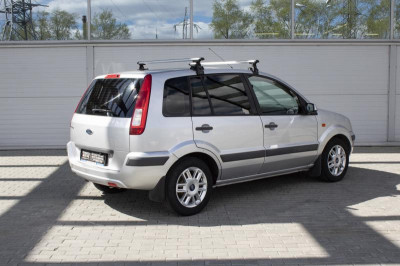 Ford Fusion 1.6 MT (100 л. с.)