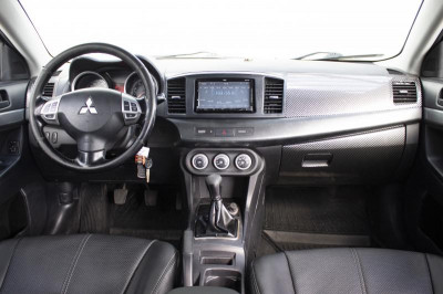 Mitsubishi Lancer 1.8 MT (143 л. с.)