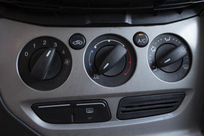 Ford Focus 1.6 PowerShift (125 л. с.)