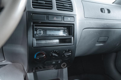 Kia Rio 1.5 MT (97 л. с.)