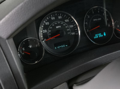 Jeep Cherokee 3.7 AT (205 л. с.)