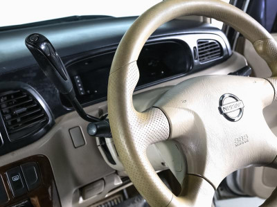 Nissan Liberty 2.0 CVT (147 л. с.)