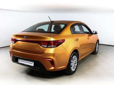 Kia Rio 1.6 AT (123 л. с.)